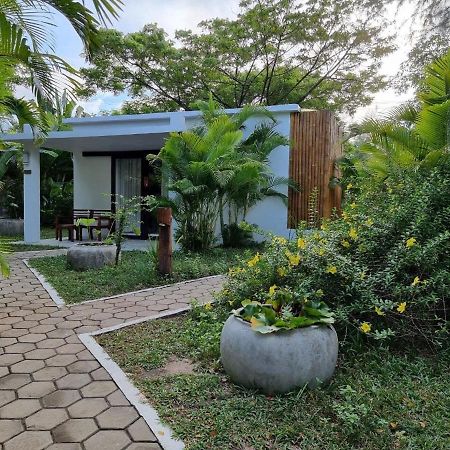Sahaa Beach Resort Sihanoukville Exteriör bild