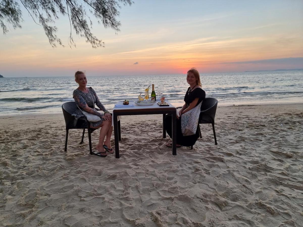 Sahaa Beach Resort Sihanoukville Exteriör bild